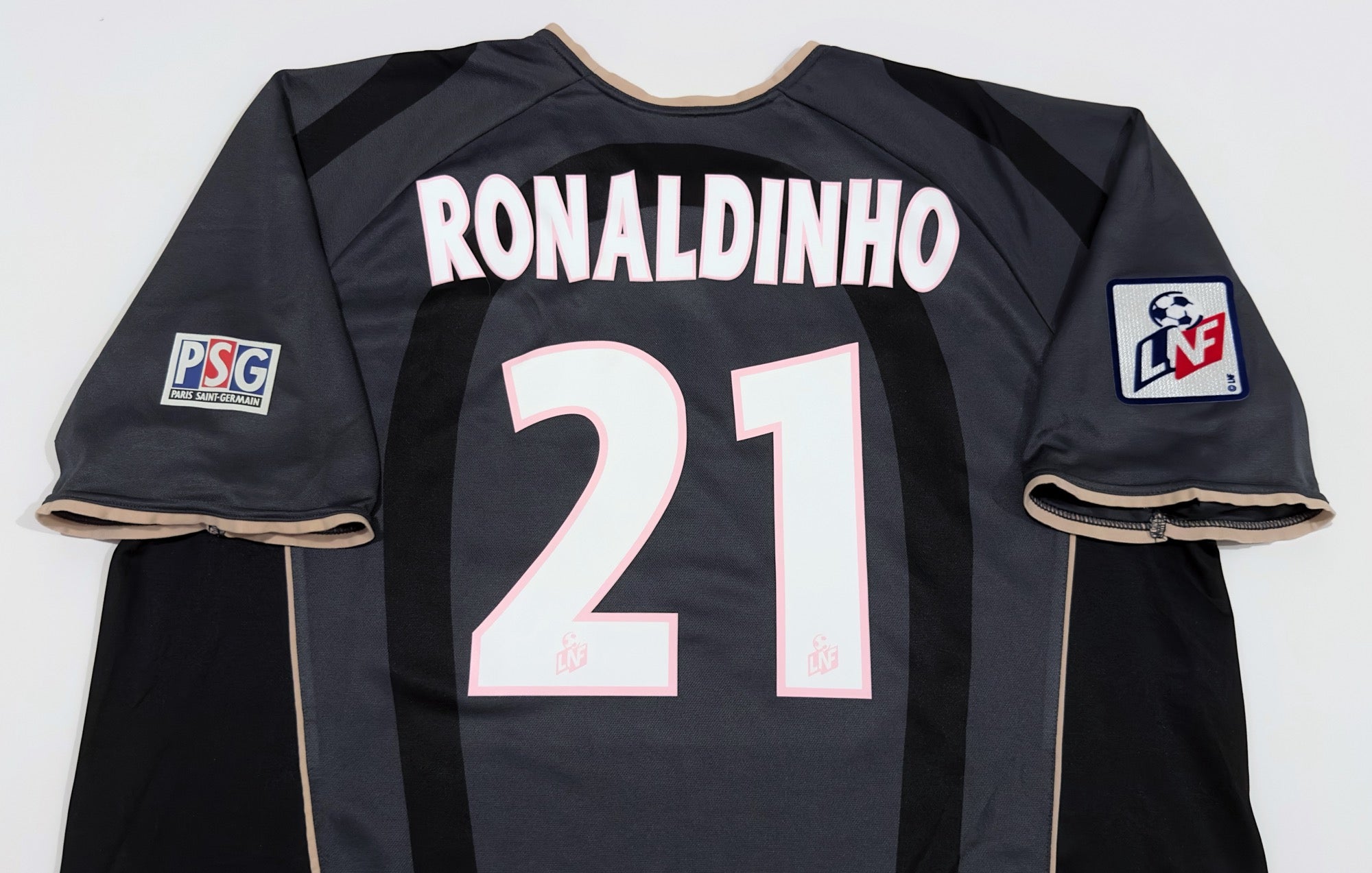 2001/02 PSG #21 RONALDINHO Third Jersey (XL)