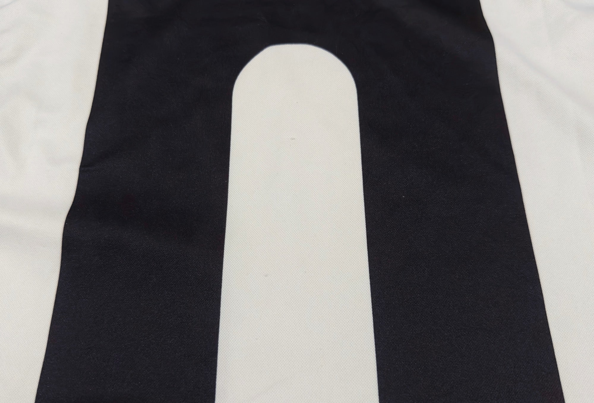 1997/98 Juventus Home Jersey (XL) L/S