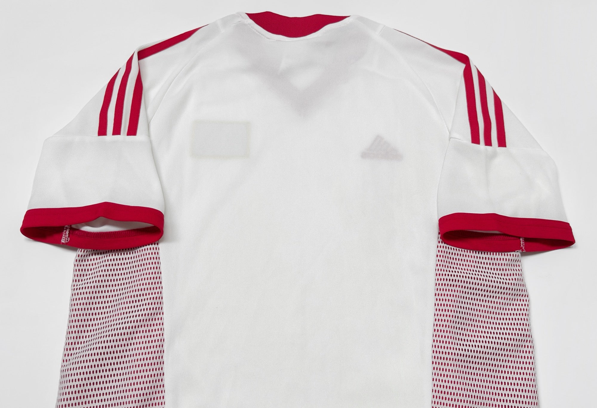 2002/04 China Away Jersey (S)