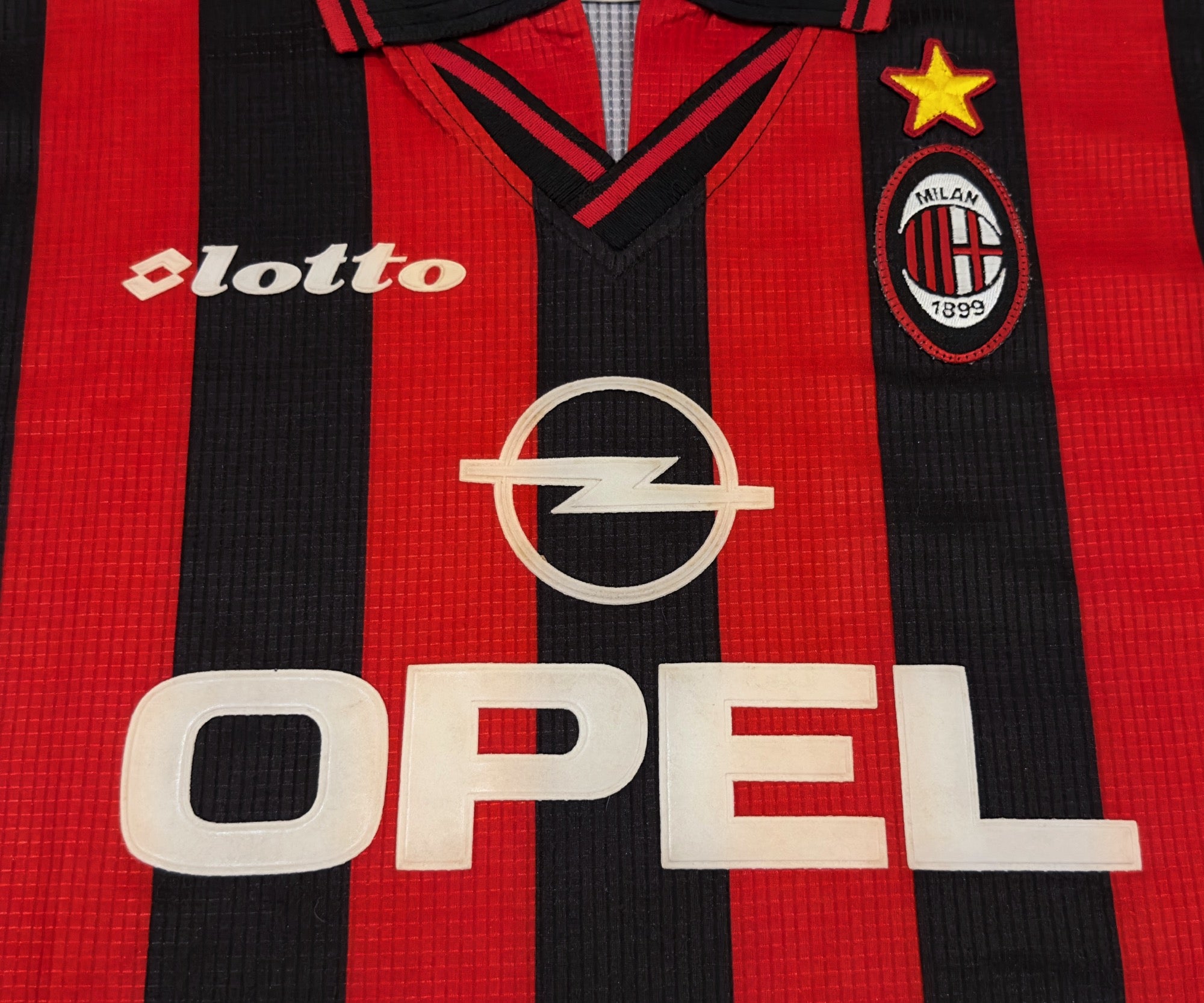 1997/98 AC Milan Home Jersey (M)