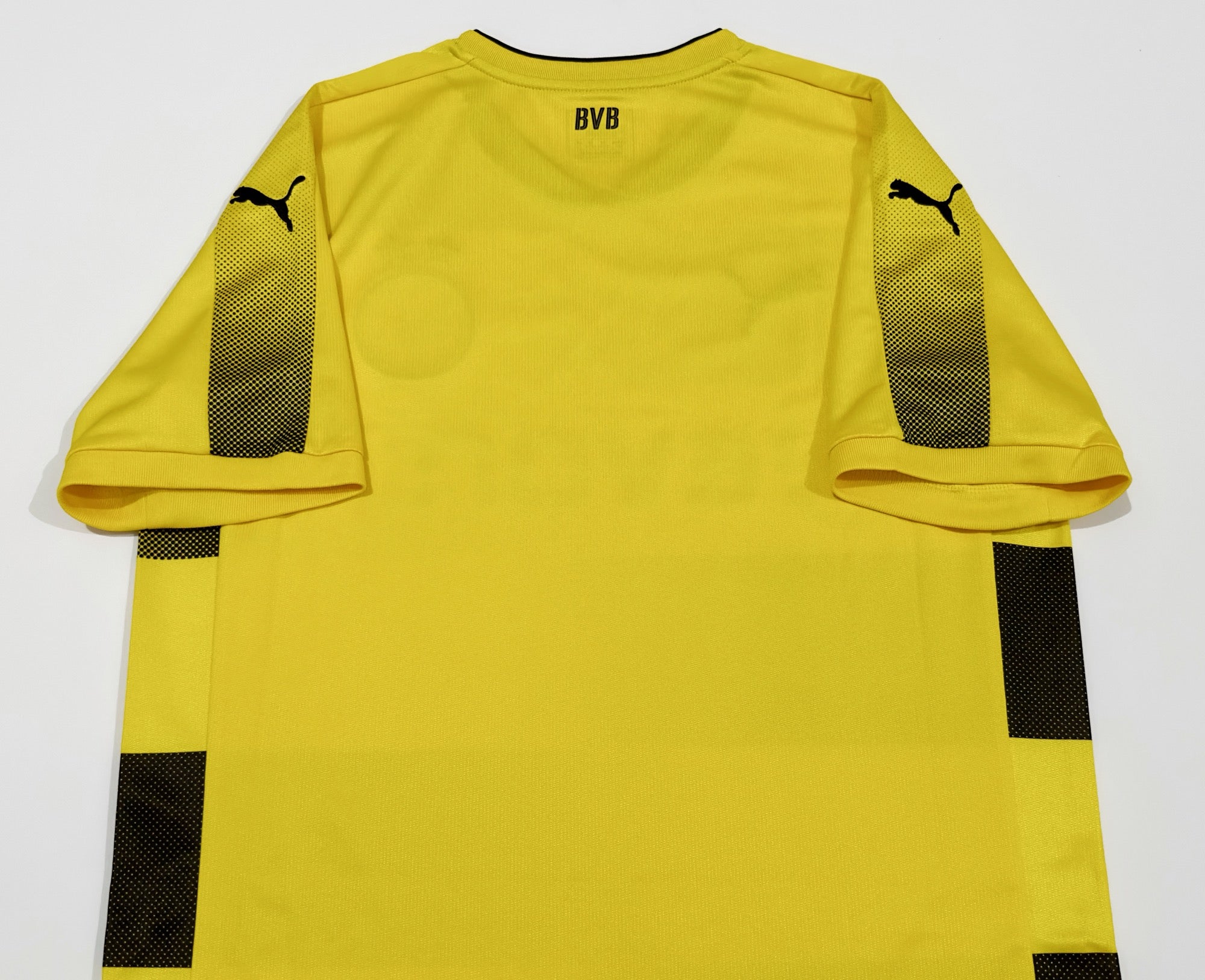 2017/18 Borussia Dortmund Home Jersey (S)