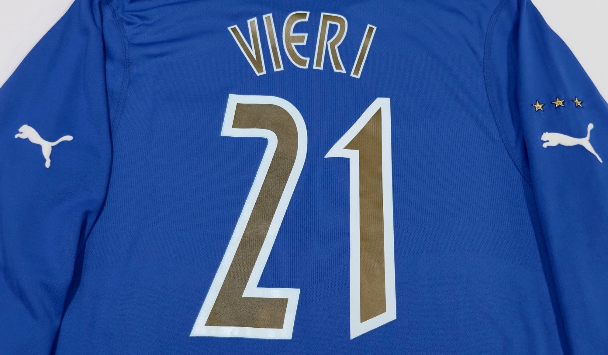 2003/04 Italy #21 VIERI Home Jersey (L) L/S