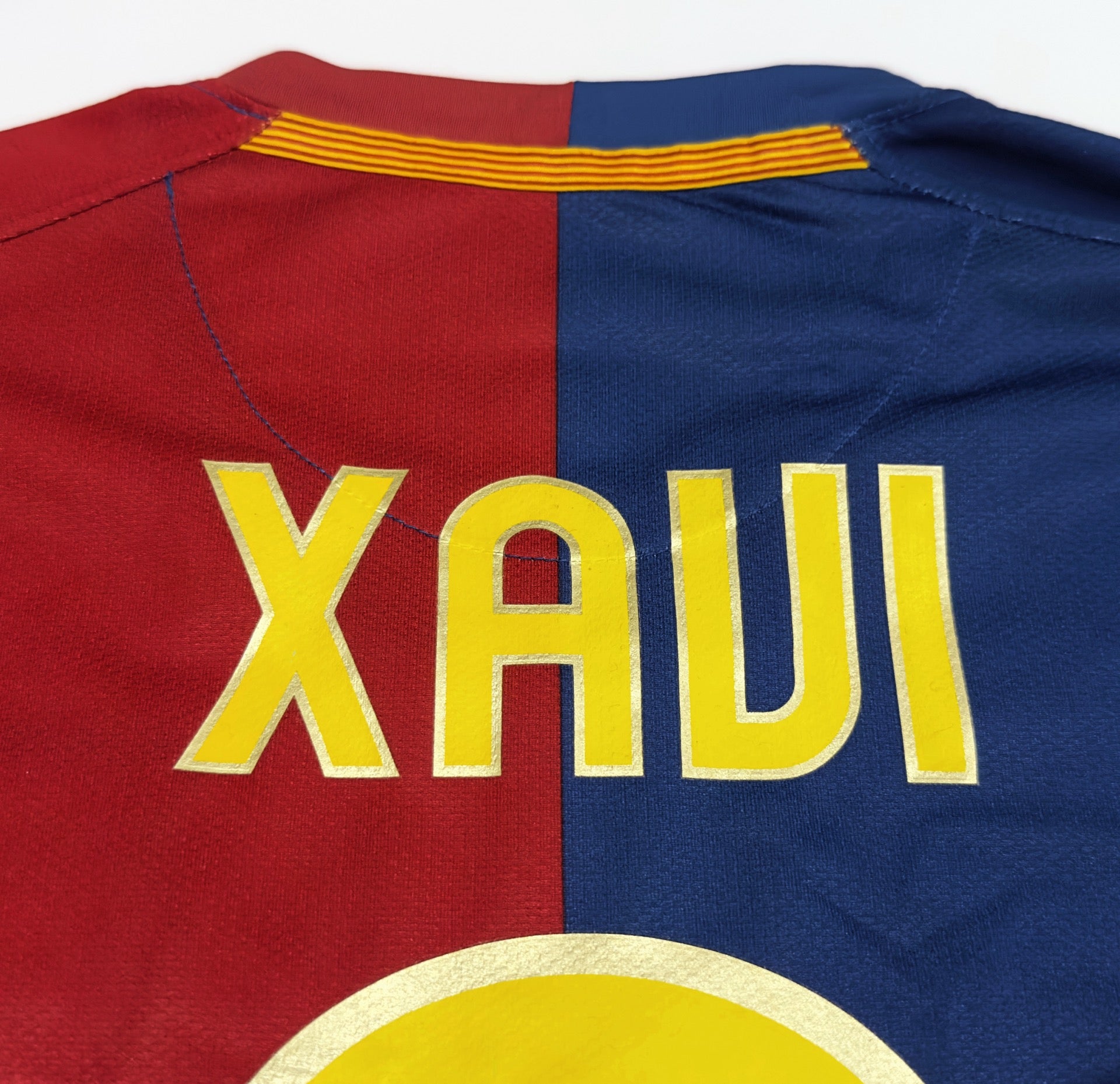 2008/09 Barcelona #6 XAVI Home Jersey (M) L/S