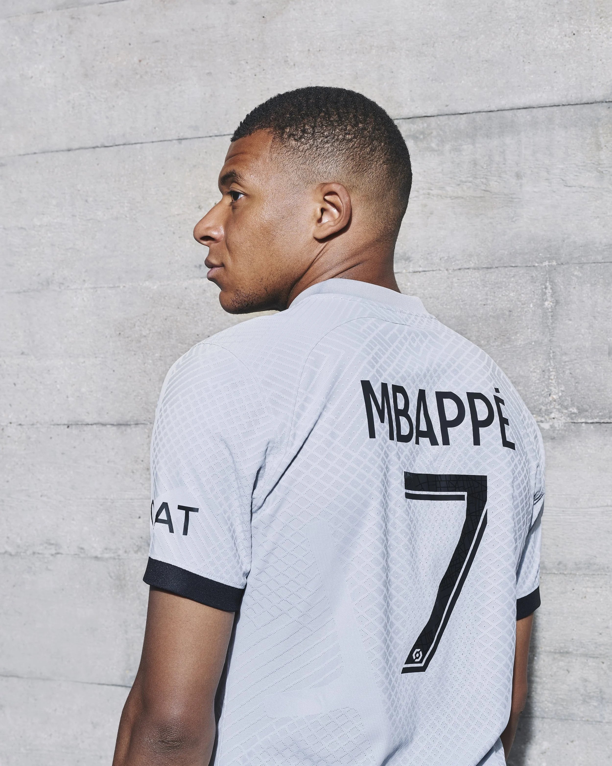 2022/23 PSG #7 MBAPPE Away Jersey (L)