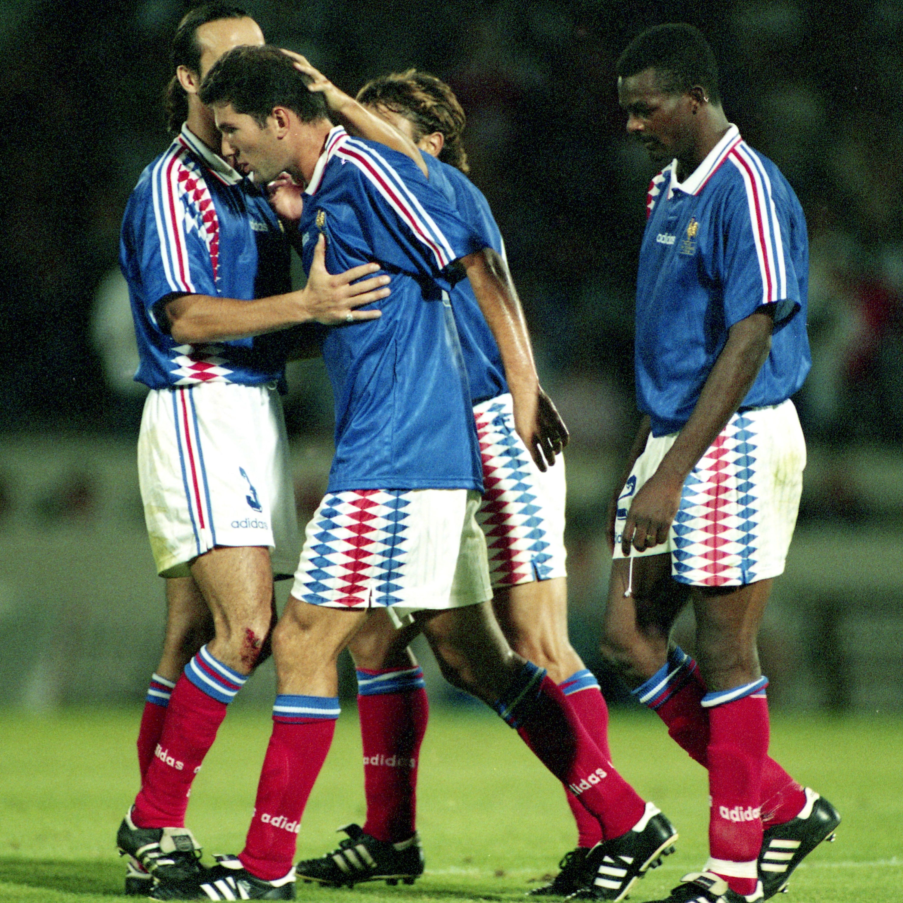 1994/96 France Home Jersey (L)