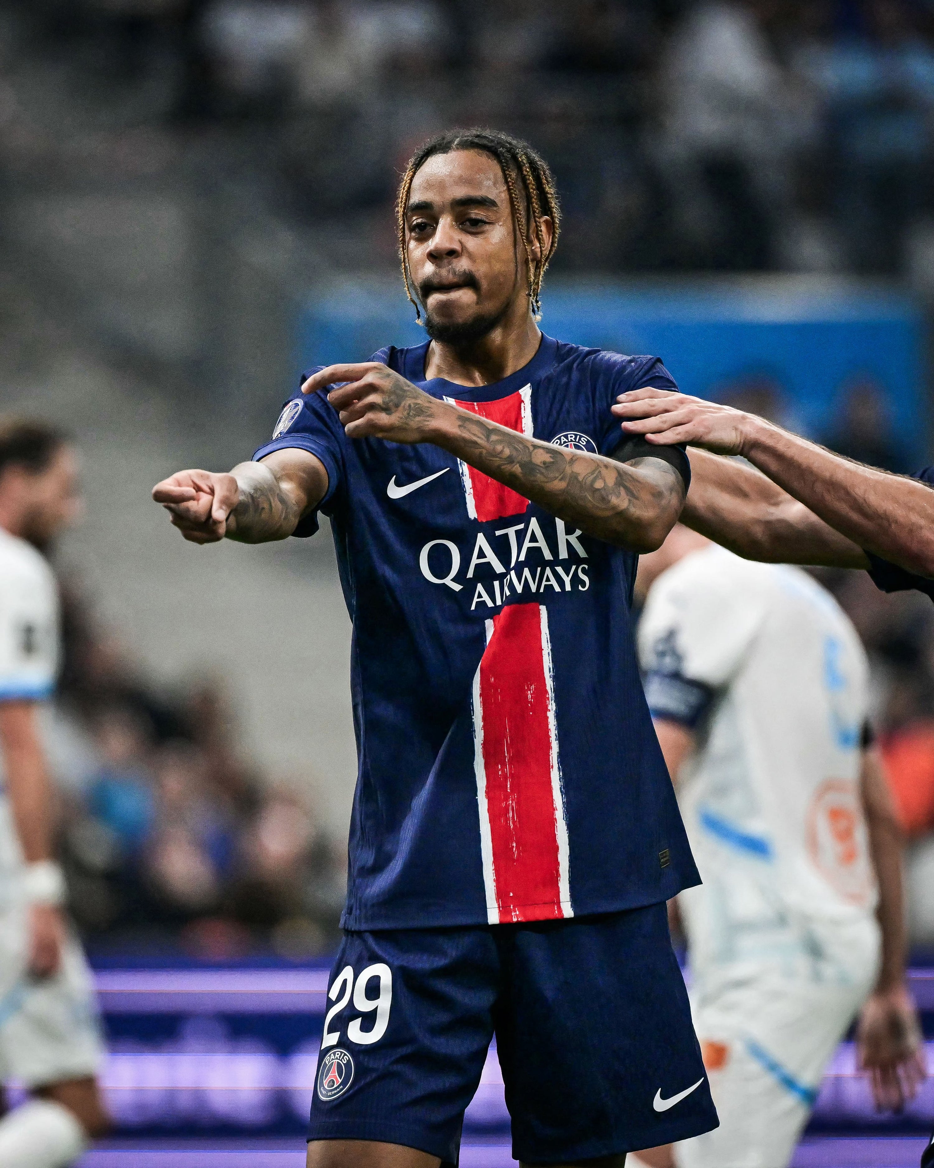 2024/25 PSG #29 BARCOLA Home Jersey (L)