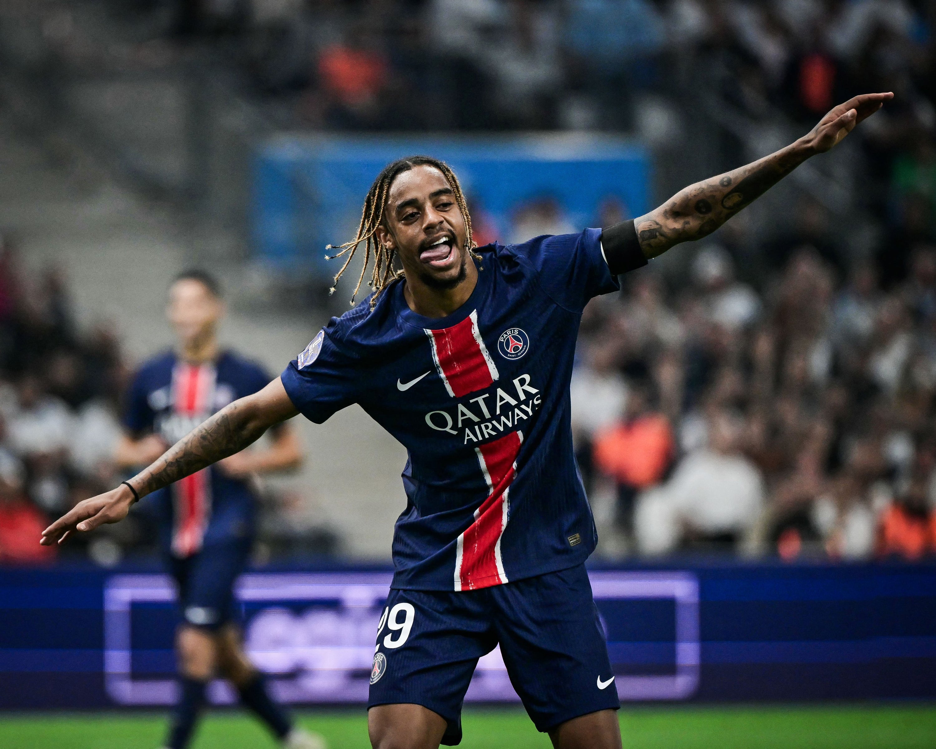 2024/25 PSG #29 BARCOLA Home Jersey (L)