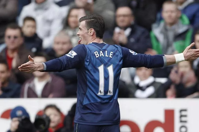 2012/13 Tottenham #11 BALE Away Jersey (M)