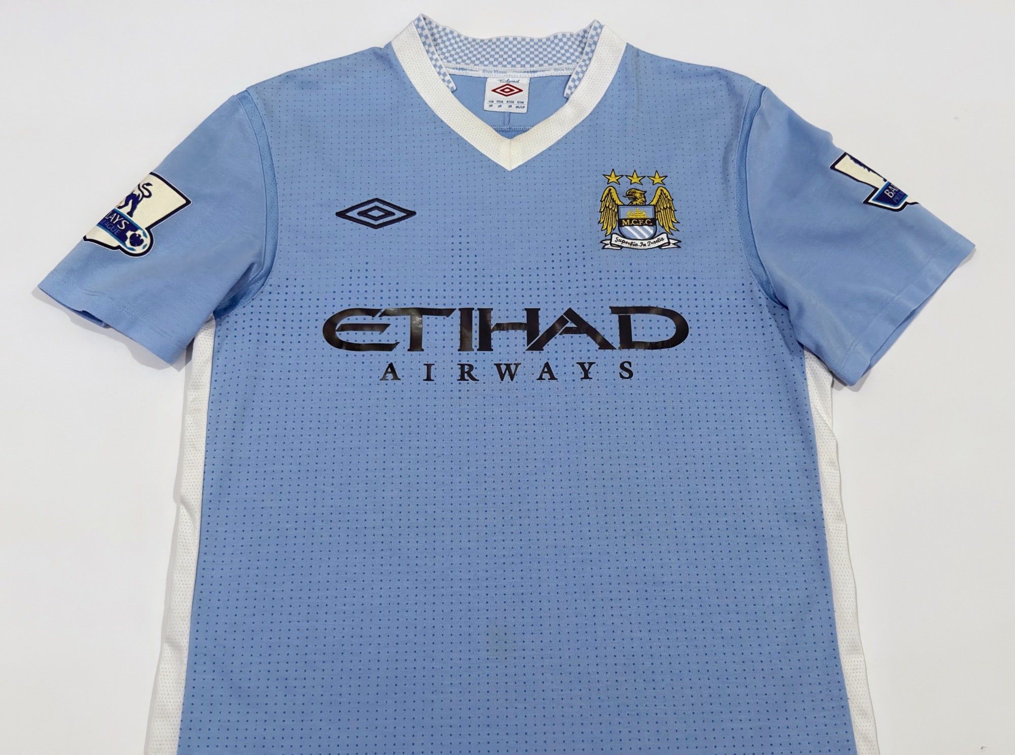 2011/12 Man City #16 KUN AGUERO Home Jersey (S)