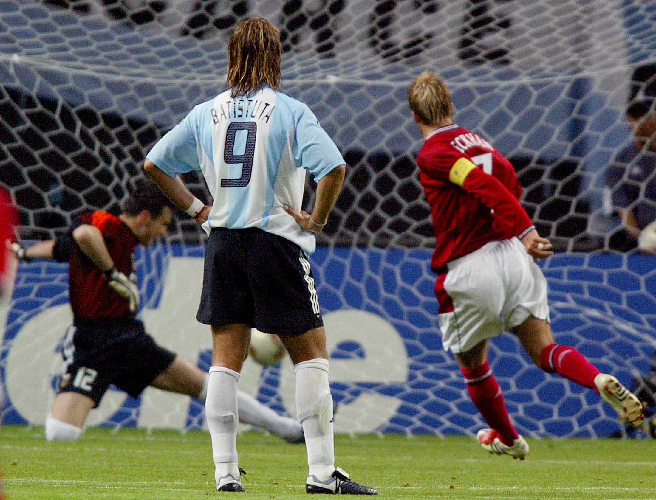 2002/03 Argentina #9 BATISTUTA Home Jersey (M)