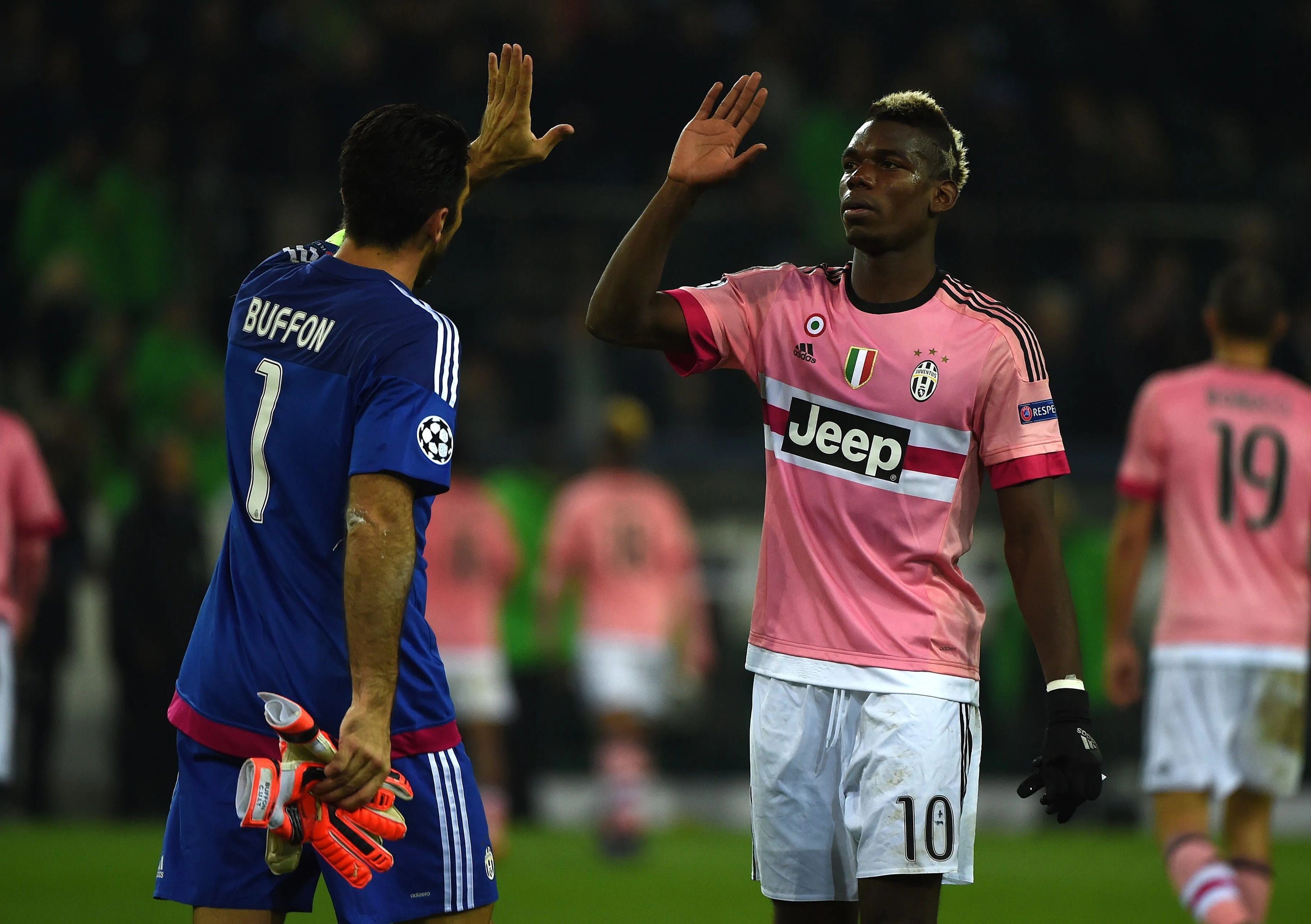 2015/16 Juventus #10 POGBA Away Jersey (S)