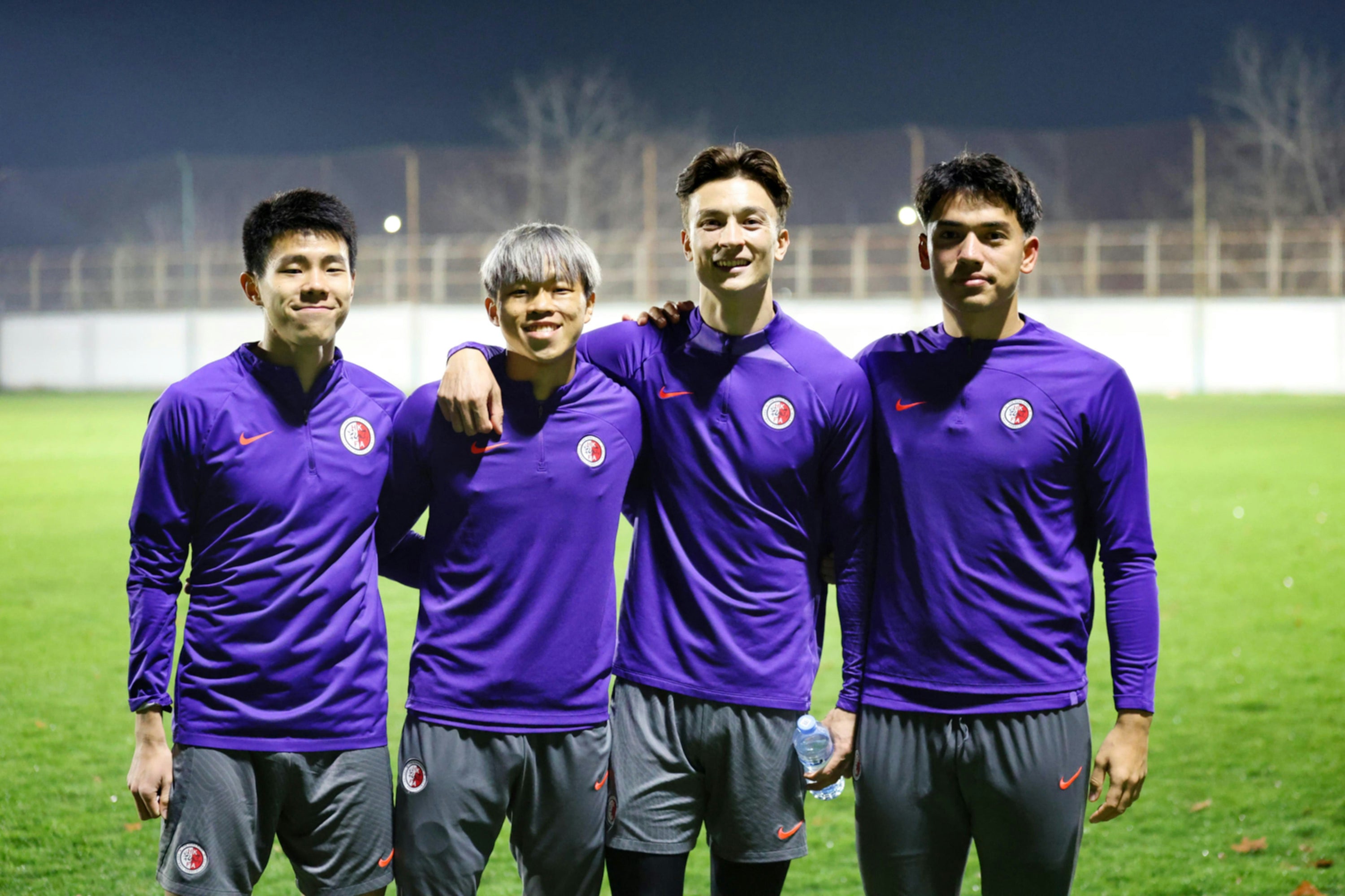 Nike Hong Kong Half-Zip Training Jacket (S)