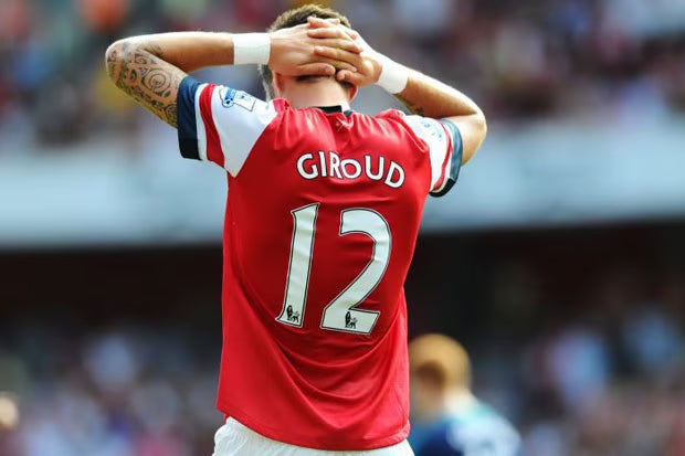 2012/14 Arsenal #12 GIROUD Home Jersey (S)