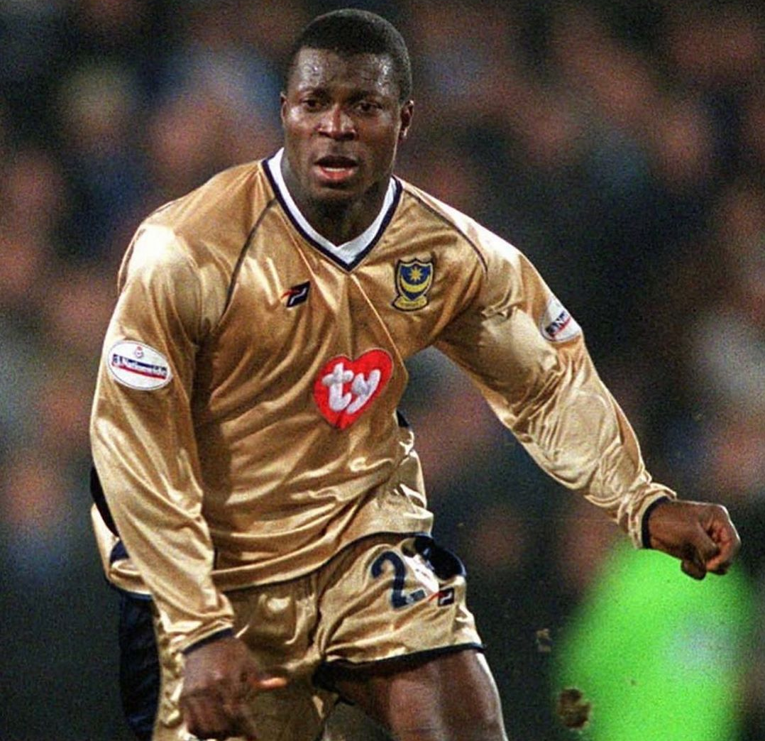 2002/03 Portsmouth Away Jersey (L) L/S