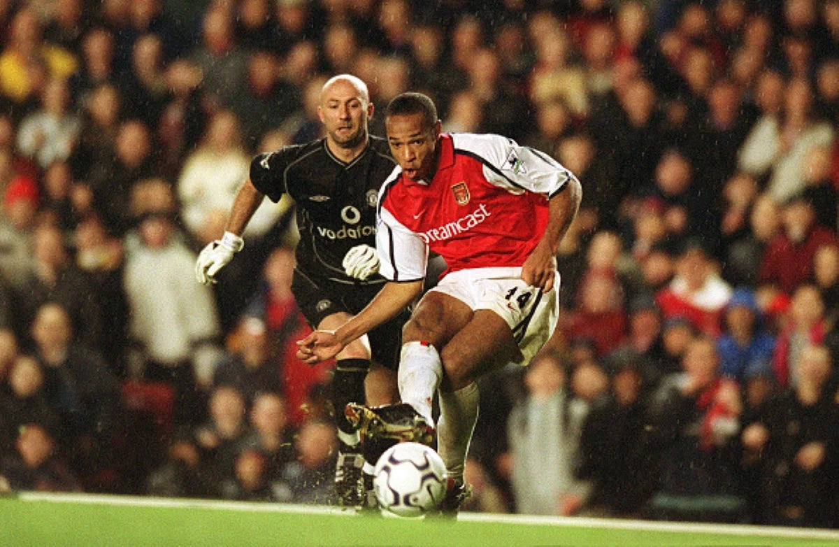2000/02 Arsenal Home Jersey (S)