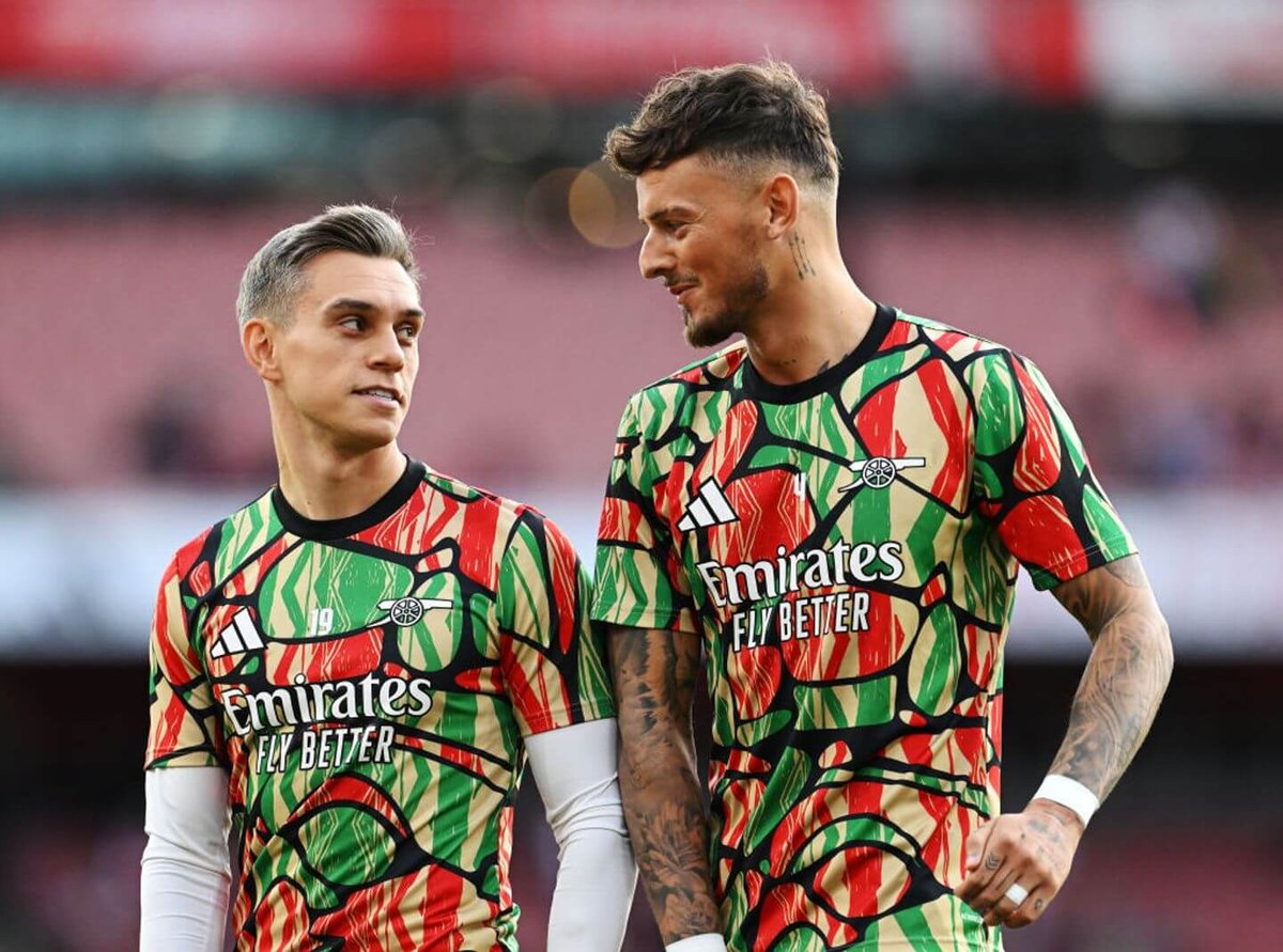 adidas Arsenal 2024/25 Pre-Match Jersey (S)