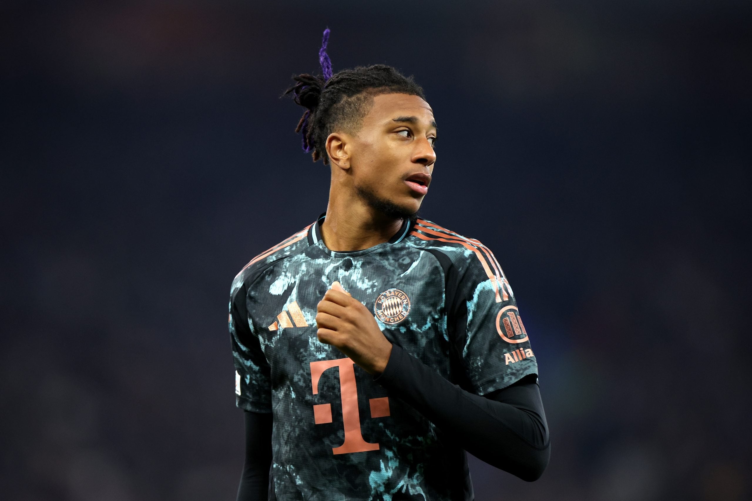 2024/25 Bayern Munich Away Jersey (M)