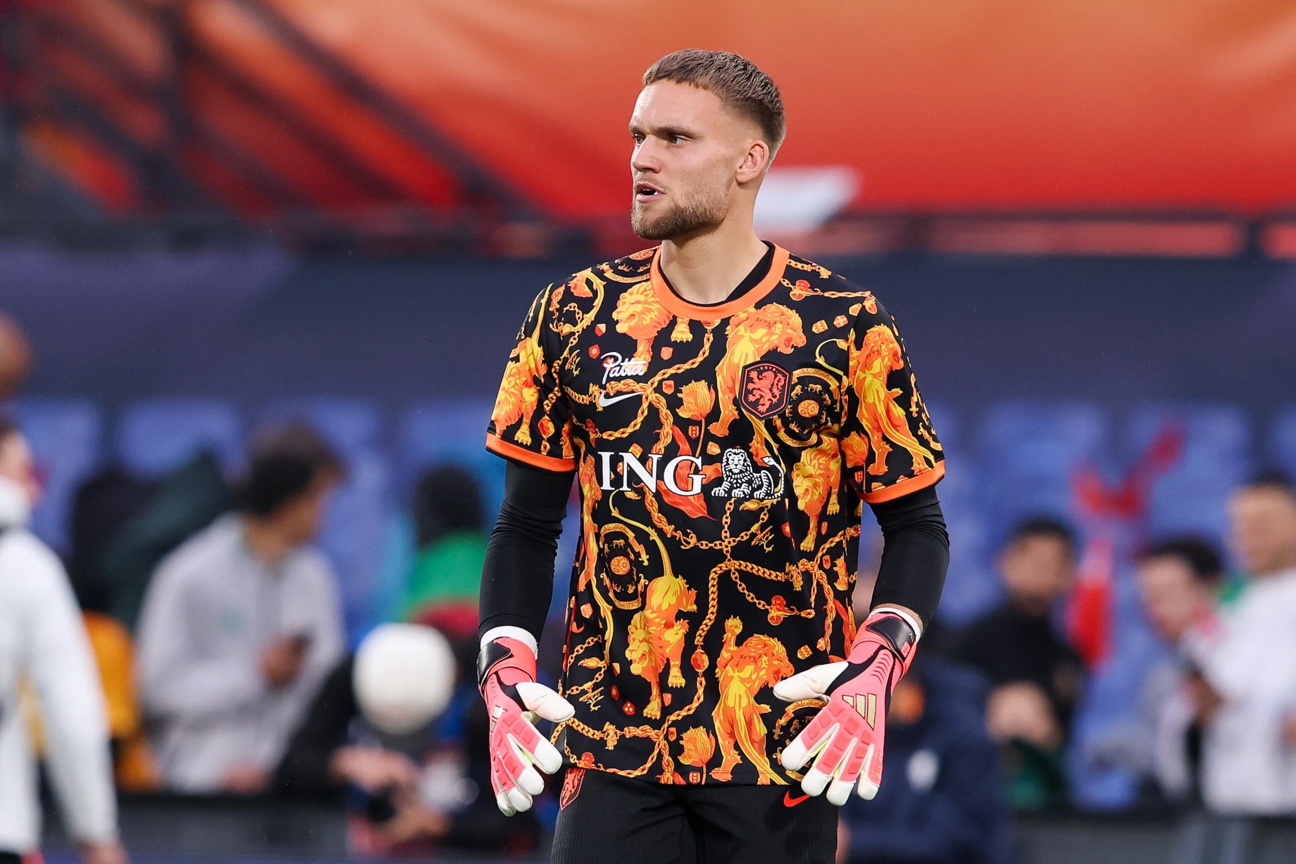 Nike x Patta Netherlands 2026 Pre-Match Jersey (M)