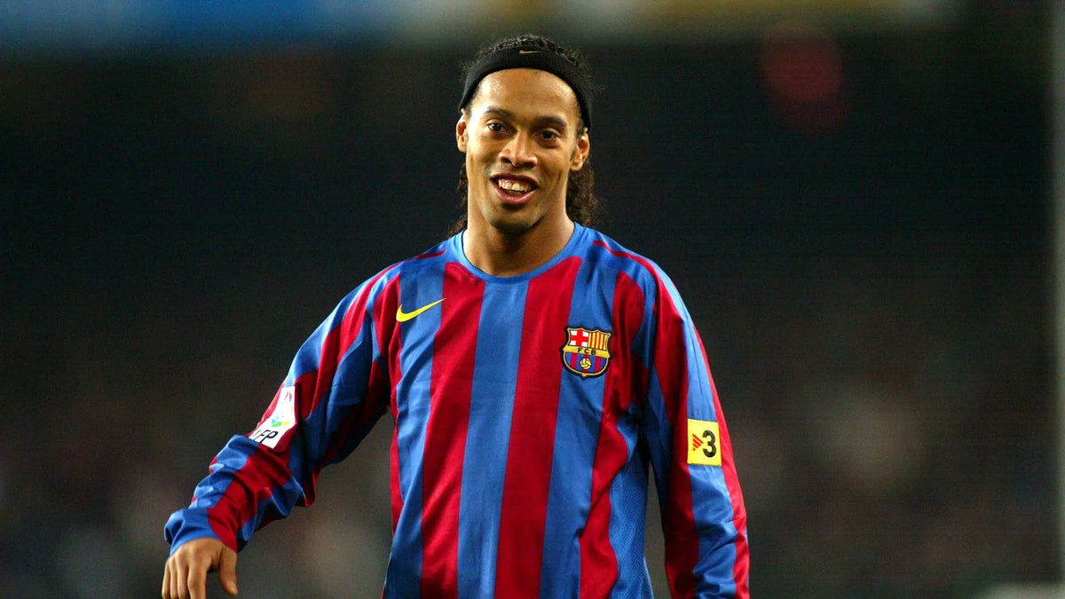 2005/06 Barcelona #10 RONALDINHO Home Jersey (XL) L/S