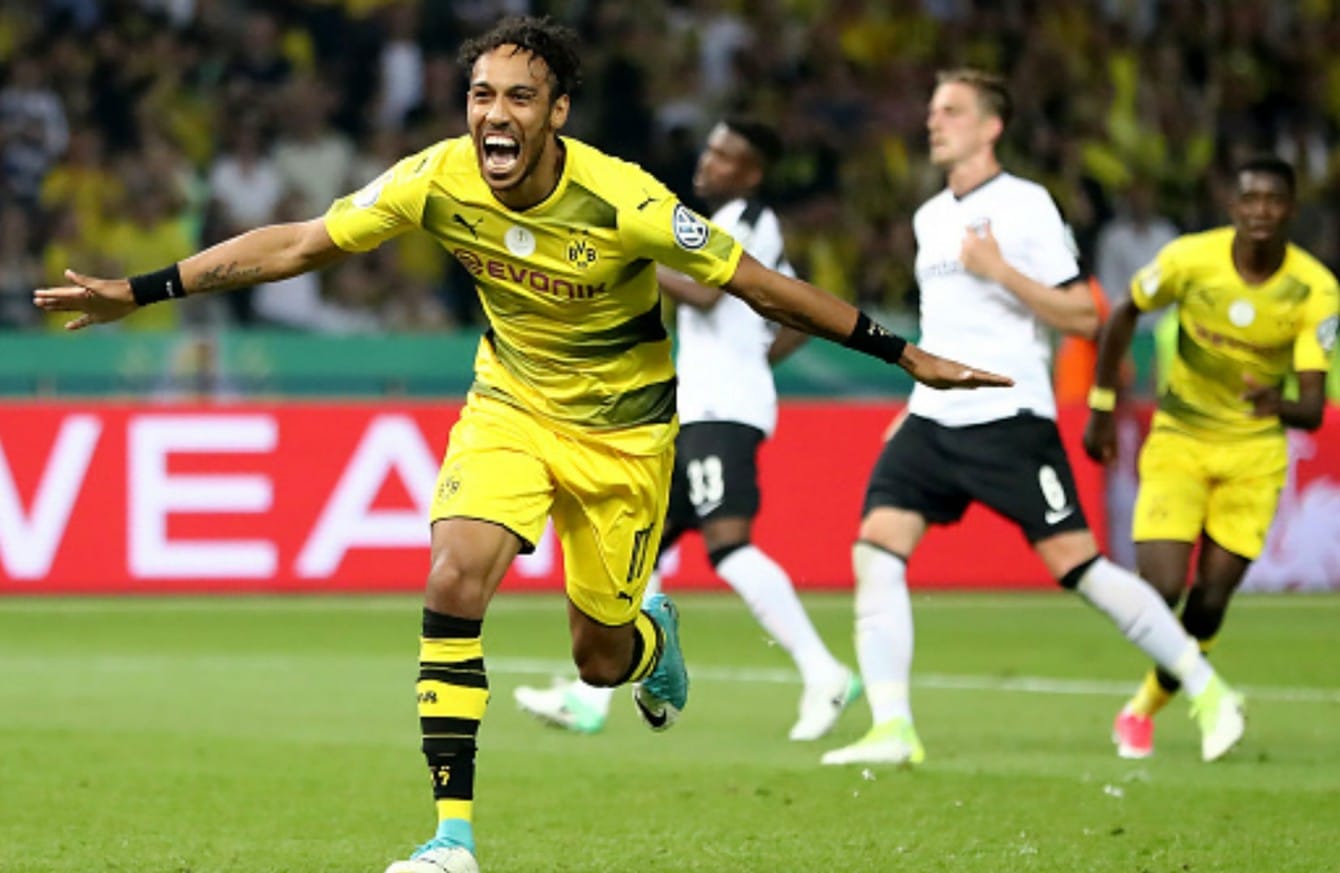 2017/18 Borussia Dortmund Home Jersey (S)