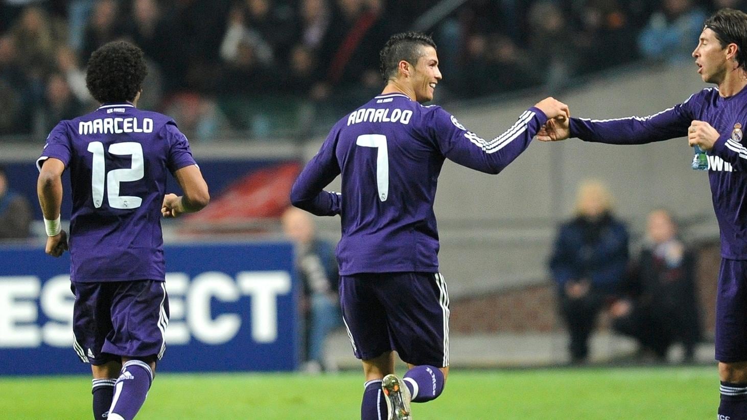 2010/11 Real Madrid #7 RONALDO Third Jersey (XL)