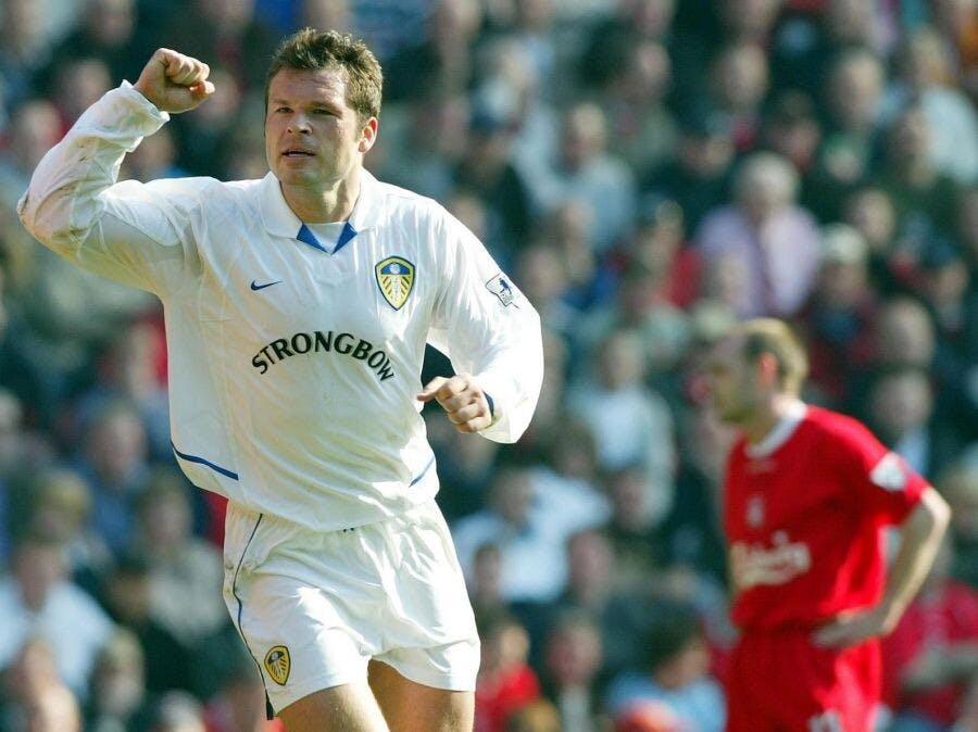 2002/03 Leeds United Home Jersey (M) L/S