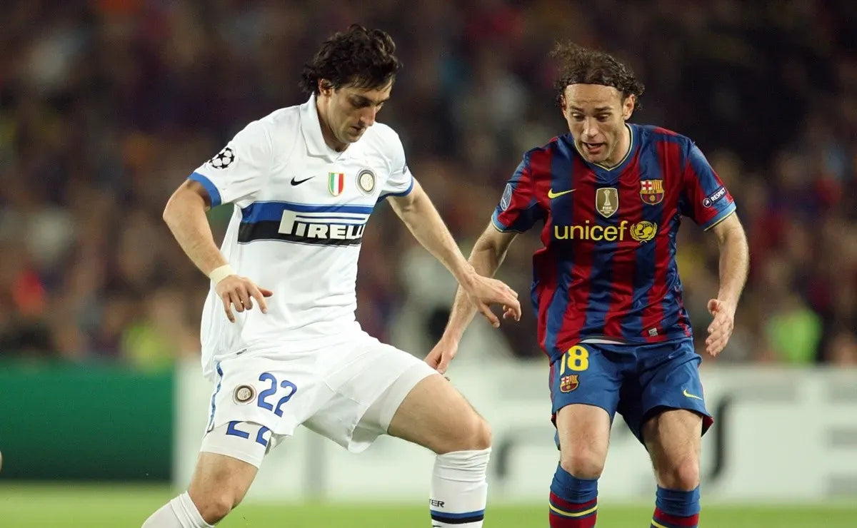 2009/10 Inter Milan #22 MILITO Away Jersey (L)