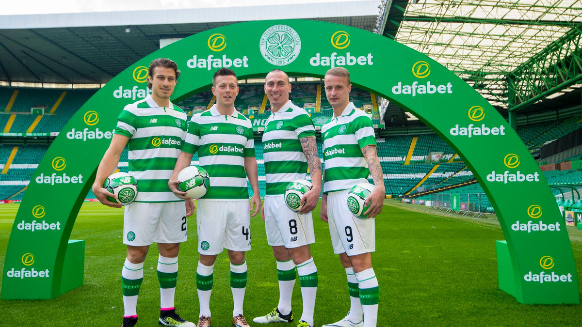 2016/17 Celtic Home Jersey (M)