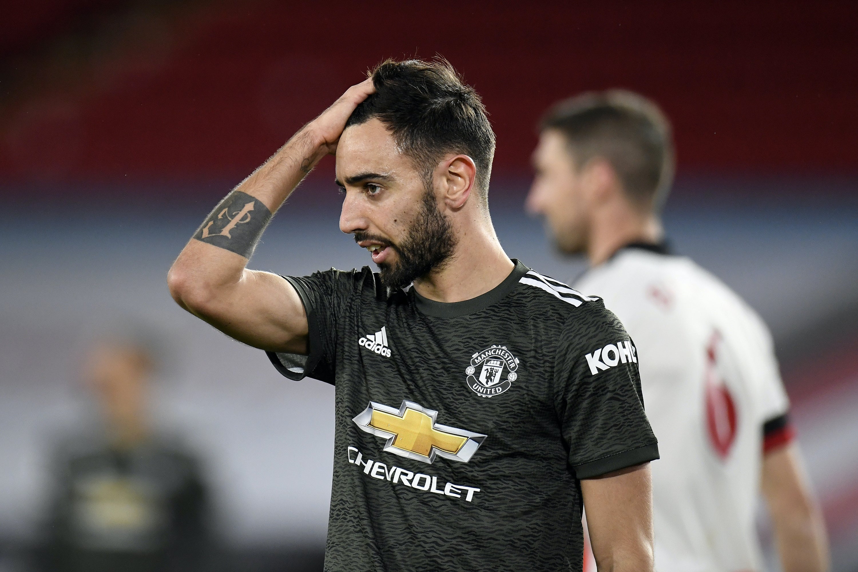 2020/21 Man Utd #18 B. FERNANDES Away Jersey (XL)