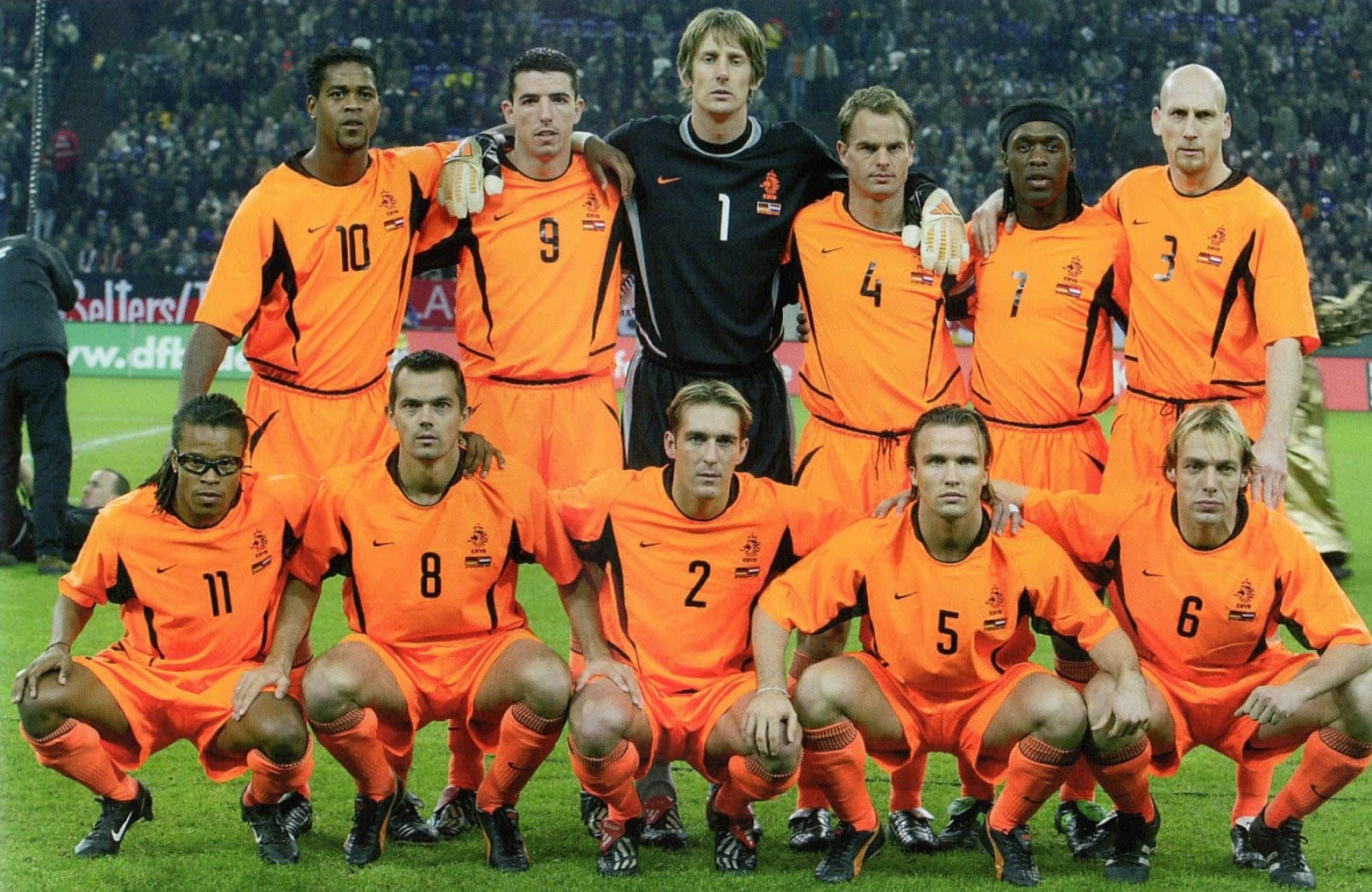 2002/03 Netherlands #11 DAVIDS Home Jersey (L)