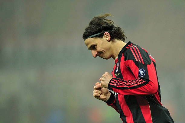 2010/11 AC Milan Home Jersey (L) L/S