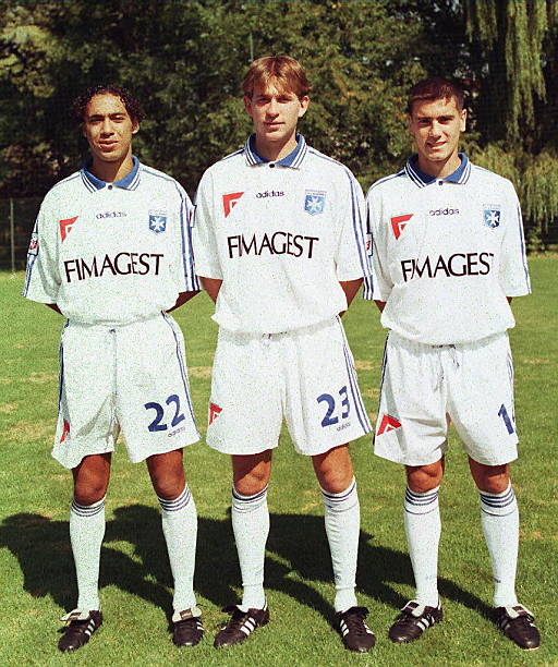1997/98 Auxerre #4 Home Jersey (L)