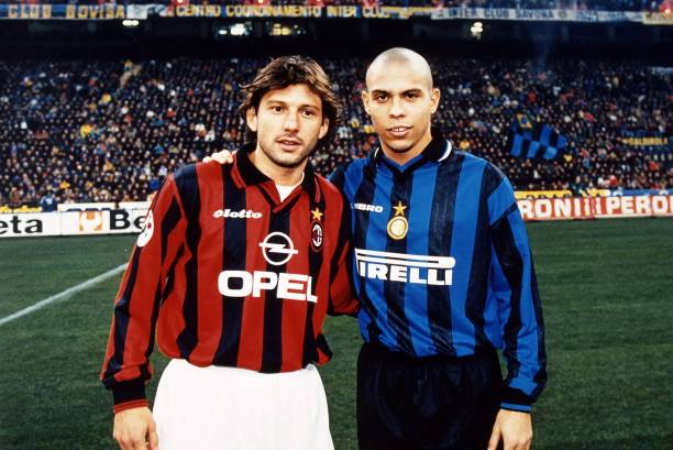1997/98 AC Milan Home Jersey (M)
