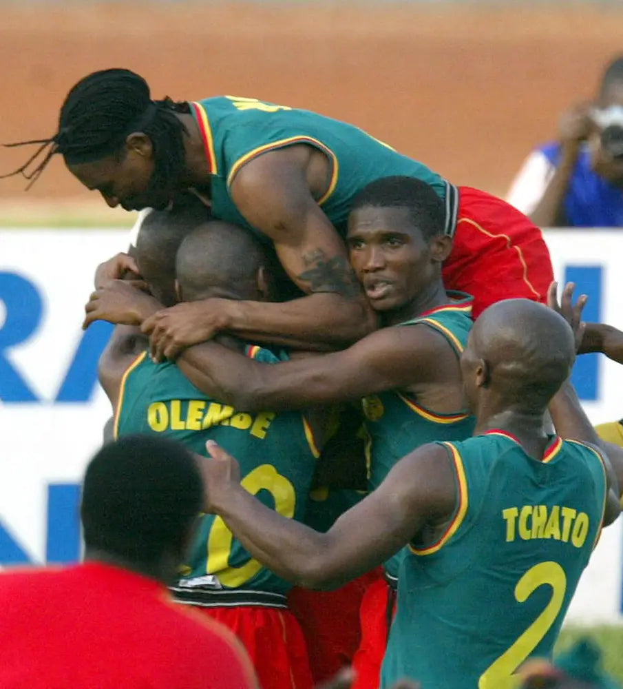 2002 Cameroon Home Jersey (M)