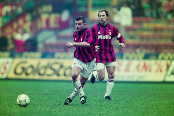 1993/94 AC Milan Home Jersey (M)