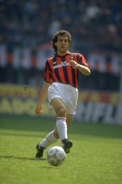 1990/92 AC Milan Home Jersey (M)