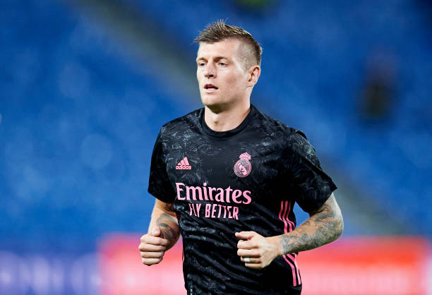 2020/21 Real Madrid #8 KROOS Third Jersey (XL)