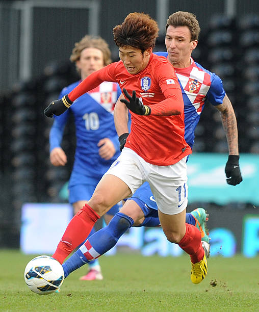 2012/13 South Korea #11 SON Heungmin Home Jersey (S)