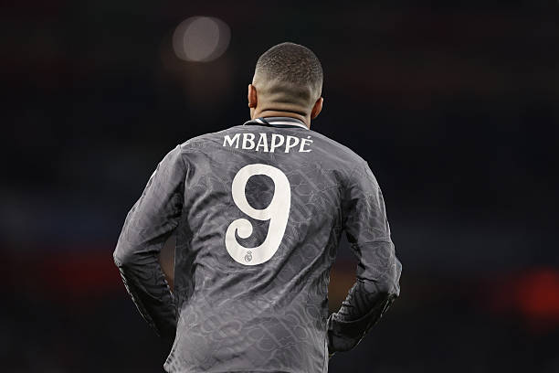 2024/25 Real Madrid #9 MBAPPE Third Jersey (M)