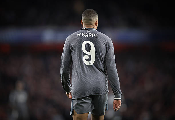 2024/25 Real Madrid #9 MBAPPE Third Jersey (M)