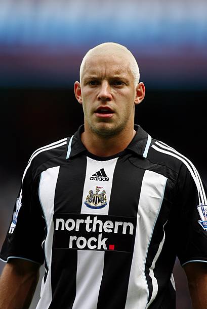 2007/09 Newcastle #17 SMITH Home Jersey (M)
