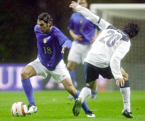 2004/05 Portugal #20 DECO Away Jersey (L)