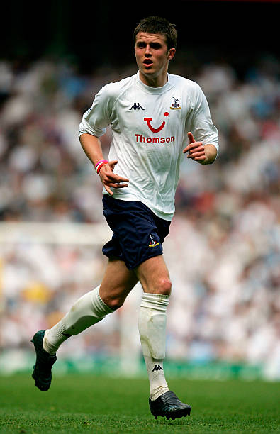 2004/05 Tottenham #23 CARRICK Home Jersey (L)