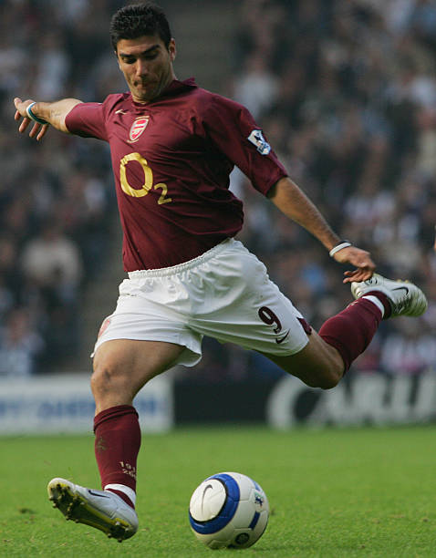2005/06 Arsenal #9 REYES Home Jersey (L)