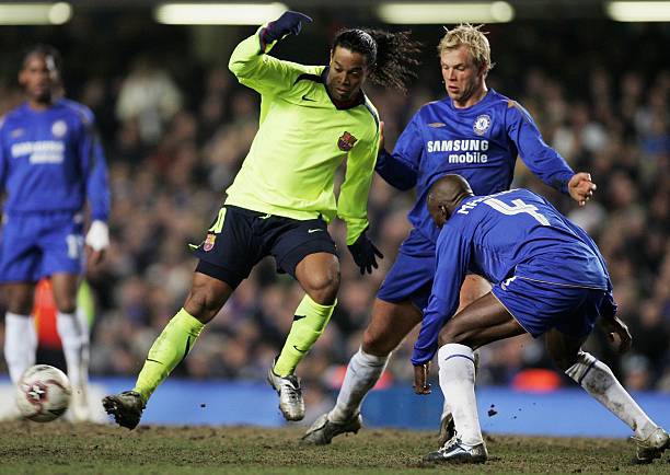 2005/06 Chelsea #22 GUDJOHNSEN Home Jersey (L)