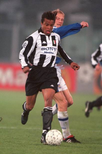 1997/98 Juventus Home Jersey (XL) L/S