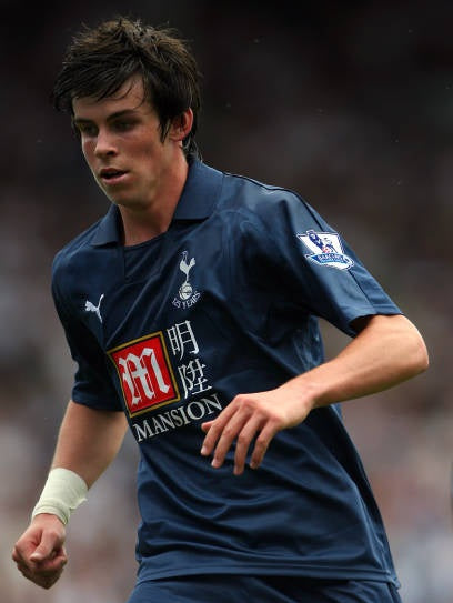 2007/08 Tottenham #3 BALE Away Jersey (XL)