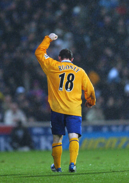 2003/04 Everton #18 ROONEY Away Jersey (S)