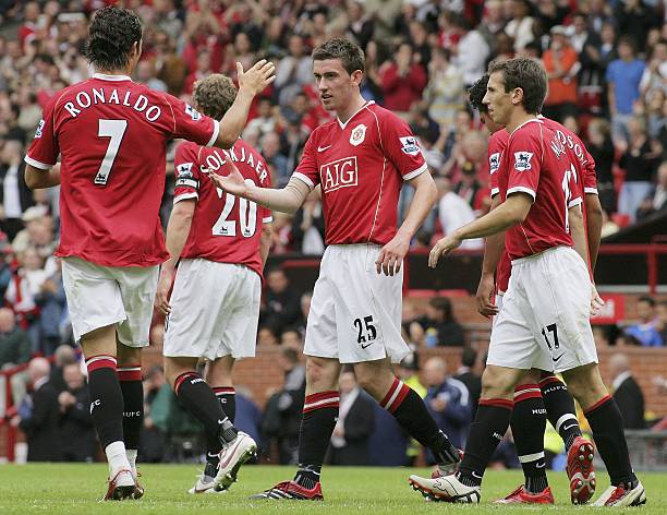 2006/07 Man Utd #7 RONALDO Home Jersey (M)