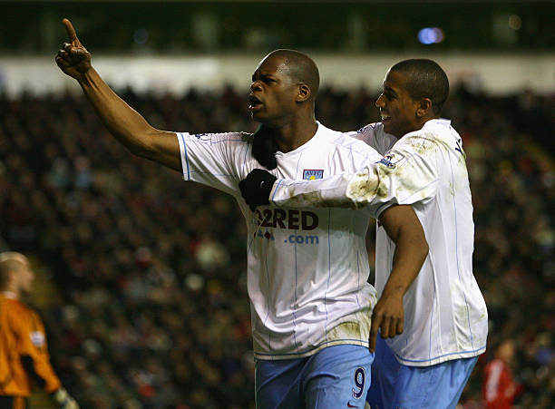 2007/08 Aston Villa #7 YOUNG Away Jersey (L) L/S